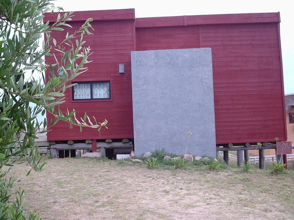 Terracota Y Chocolate Villa Punta Del Diablo Oda fotoğraf